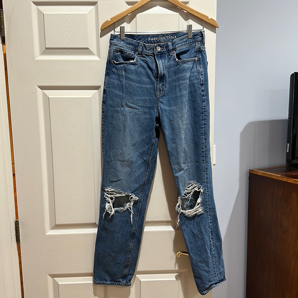 American Eagle Highest Rise Mom Jean